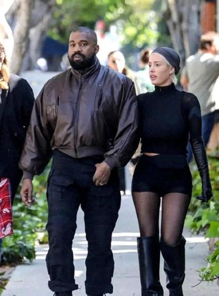 kanye情感表达_如何理解kanye歌词里的情绪