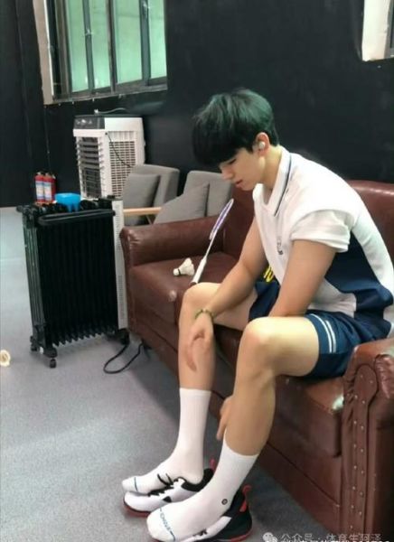 帅哥怎么表达情感_帅哥表达情感的方式有哪些