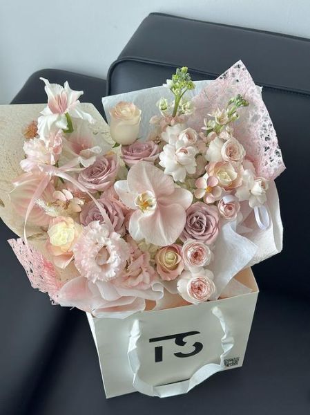 为什么送花给女朋友_送什么花最合适