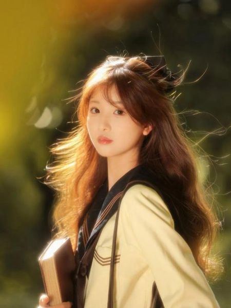 逆光拍摄如何表达情感_逆光人像怎么拍才动人