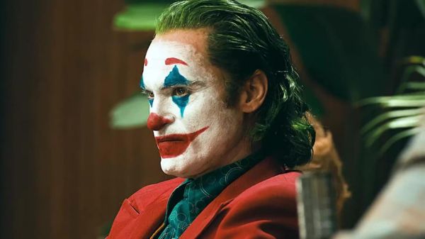 小丑为什么哭_小丑如何表达情感