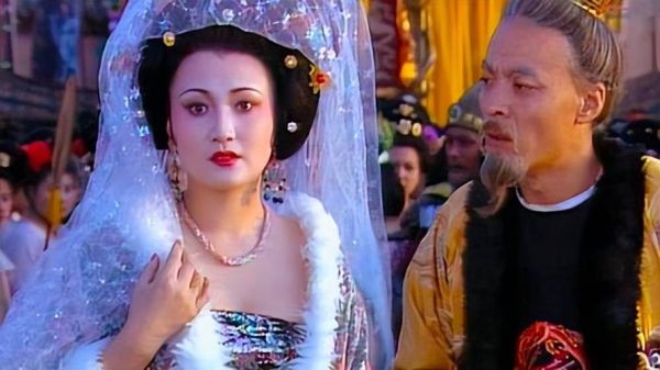 马嵬坡之变_杨贵妃为何必须死