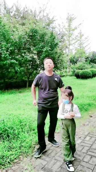 爷孙情感怎么表达_隔代亲情如何维系