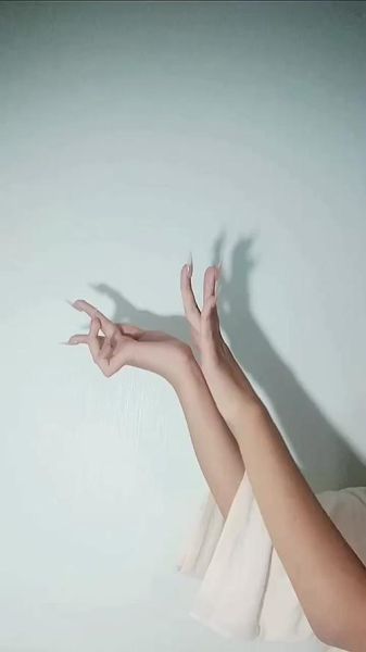 手舞如何表达情感_手舞情感表达技巧