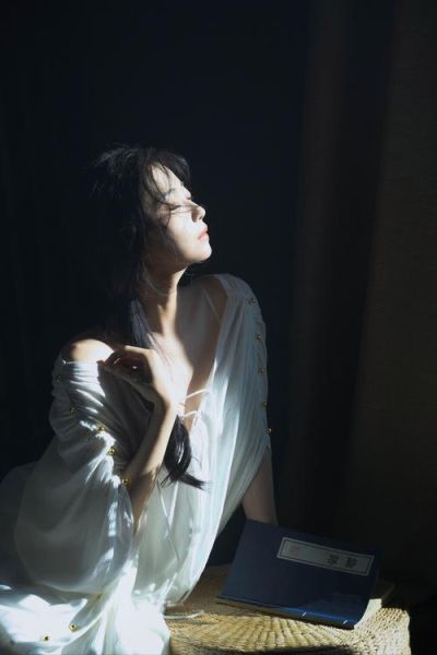 情感表达摄影怎么拍_如何拍出情绪氛围